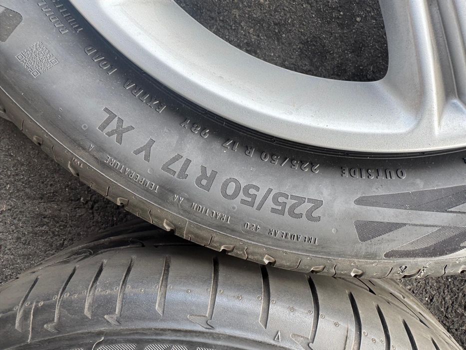 Vendo Jantes 17 originais bmw c/pneus