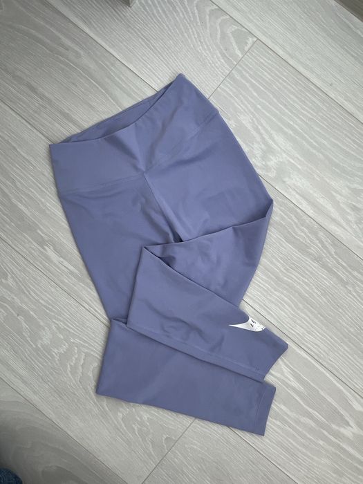 лосіни Nike на s-m 450 грн