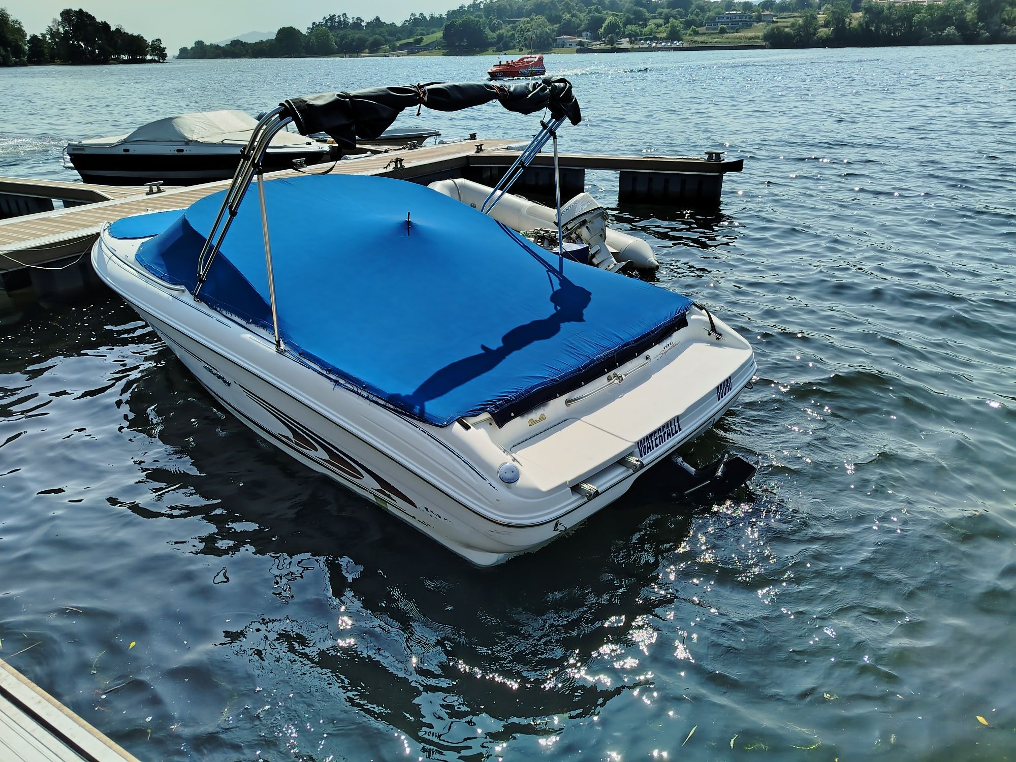 Lancha SeaRay 190BR