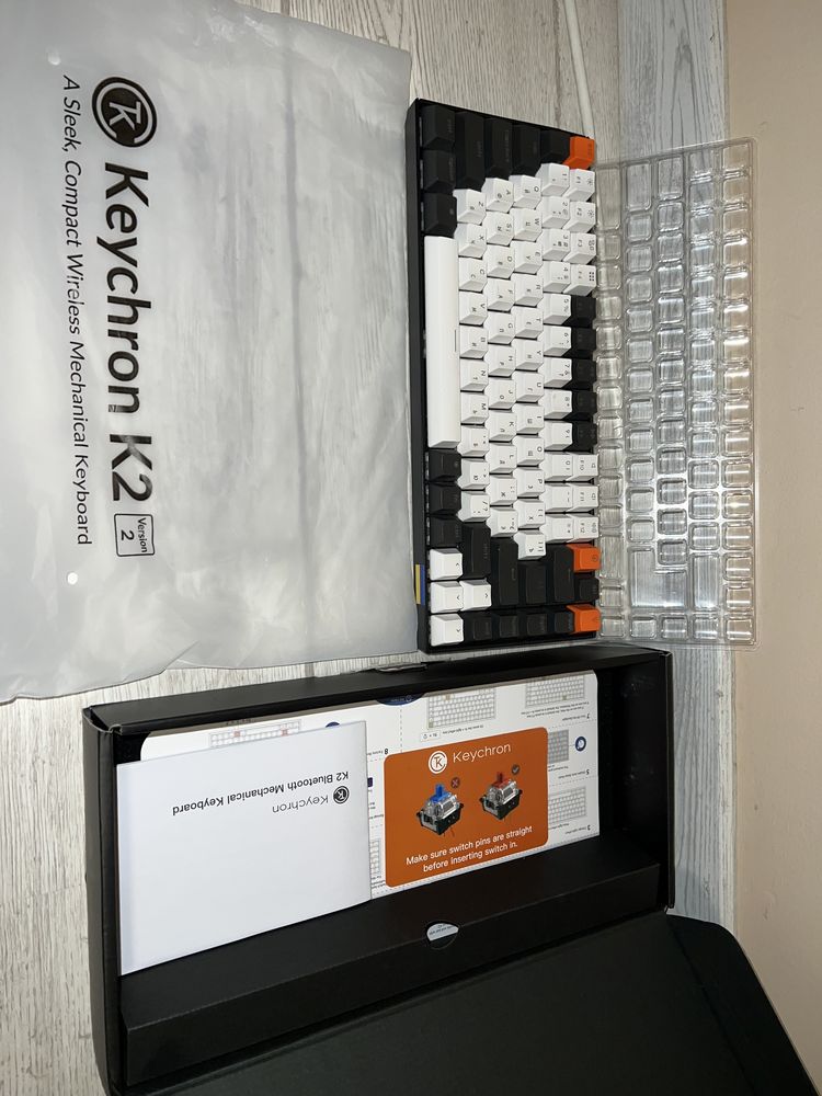 Клавіатура Keychron K2