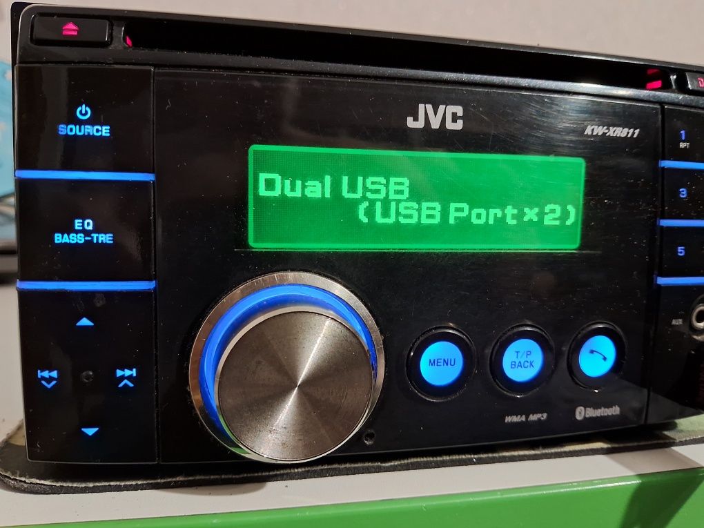 Оригінальна магнітола JVC KW-XR811