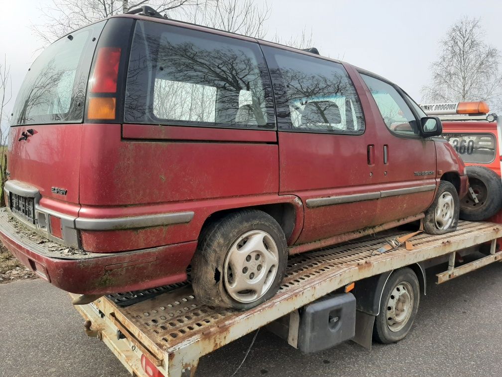 Pontiac trans sport 2.3 16v 101kw 137km 93-96r na części sanki maska