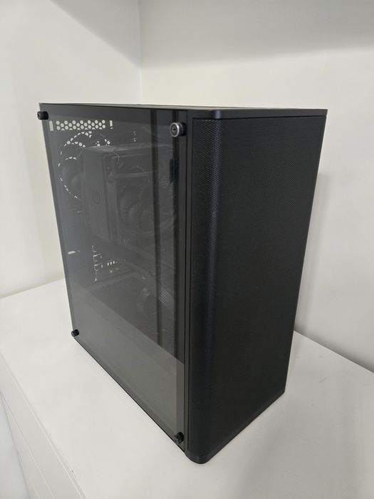 Komputer stacjonarny Gamingowy i5-12600kf / RX 7800XT 16GB/ 32GB RAM