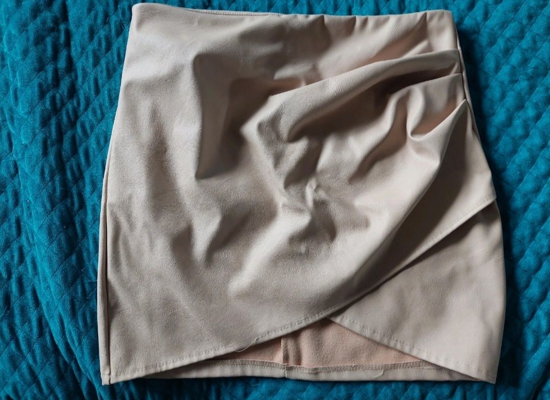 Spódnica z eko skóry rozm.L/XL