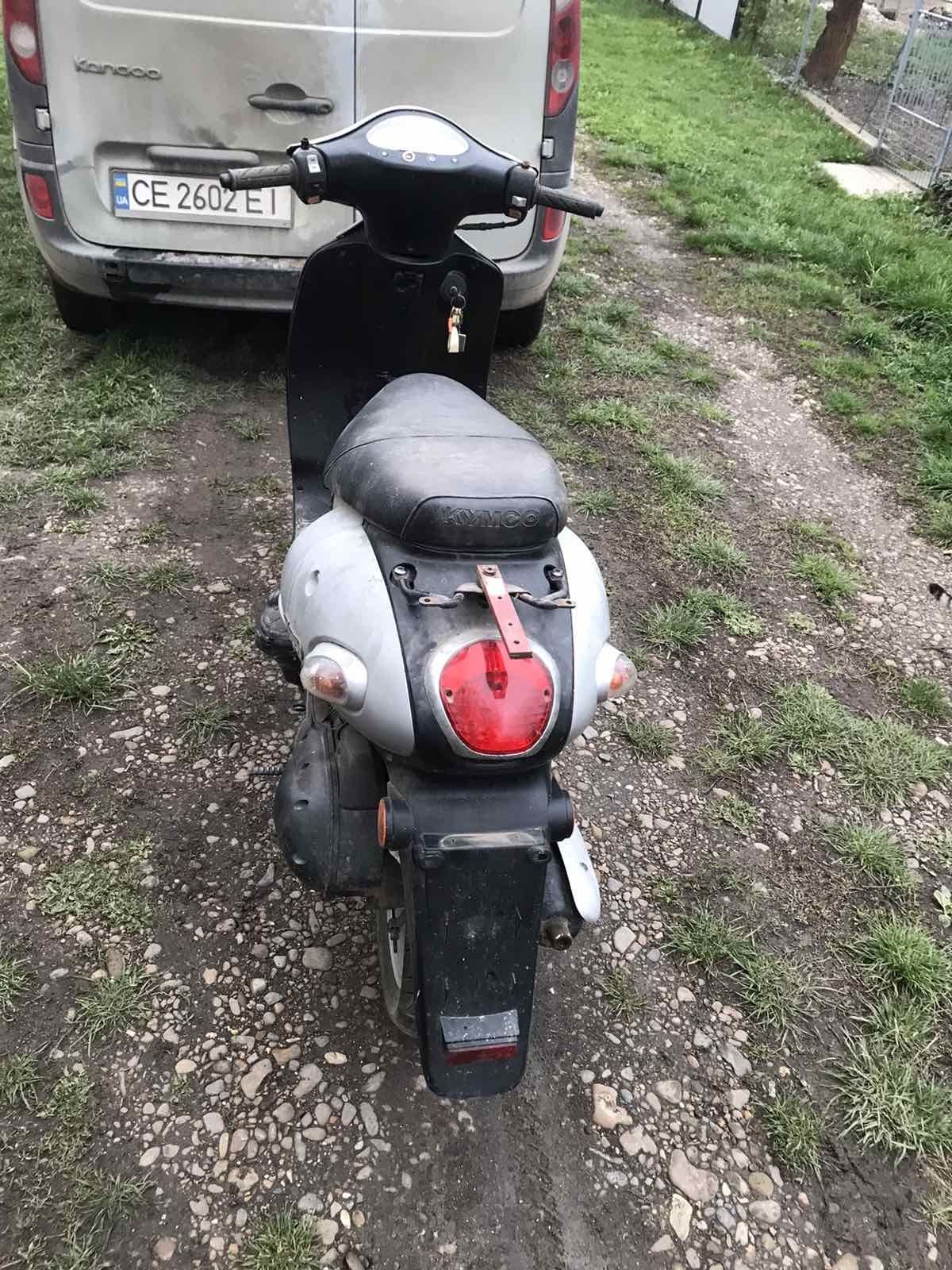 Продам запчасти скутер Kymco Yup50 запчасти  б у