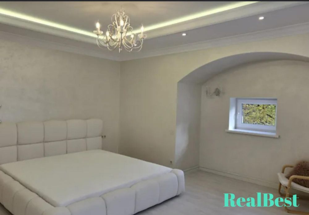 Продаж / Квартира / вул. Драгоманова, Центр, Рівне