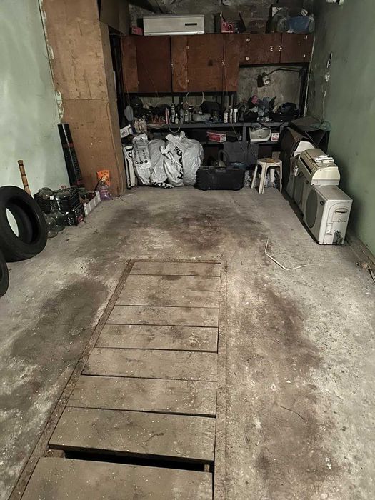 Продам Гаражний бокс по вул. Танкопія, приватна власність