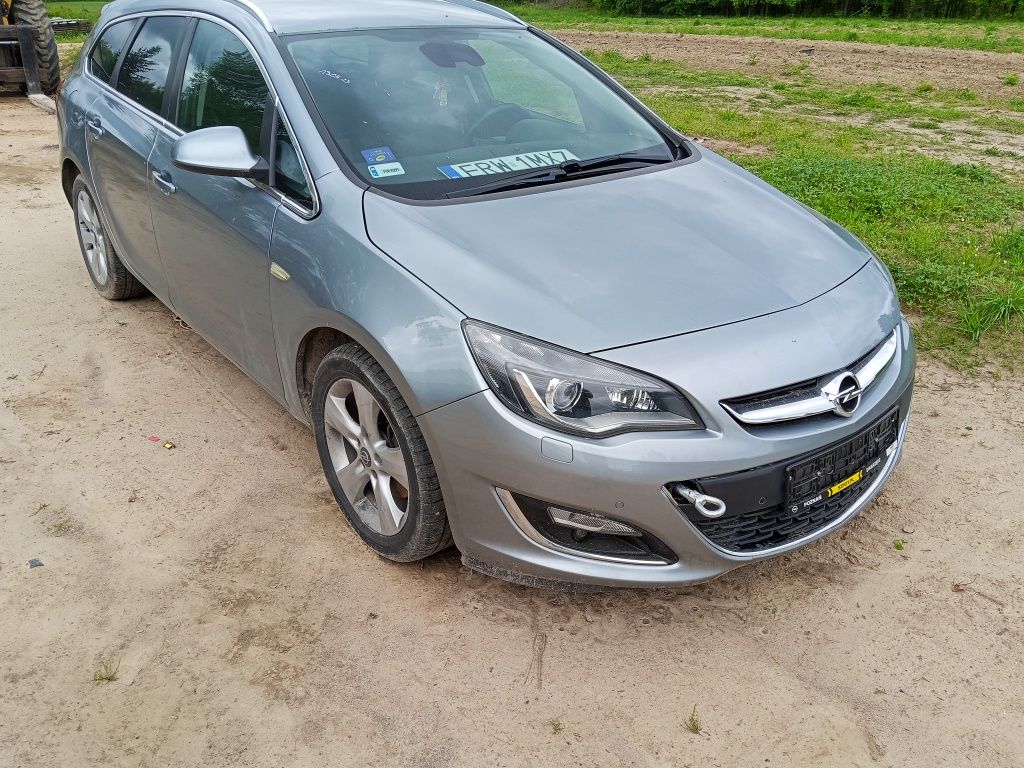 Opel Astra IV j 2014r. Z179 wszystkie części