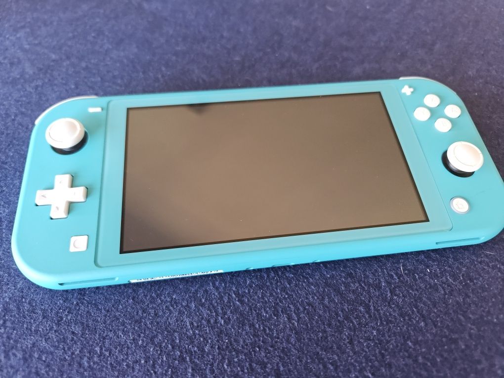 Nintendo switch lite com jogo Pokémon