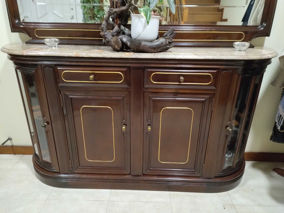 Sapateira com espelho grande pela melhor oferta