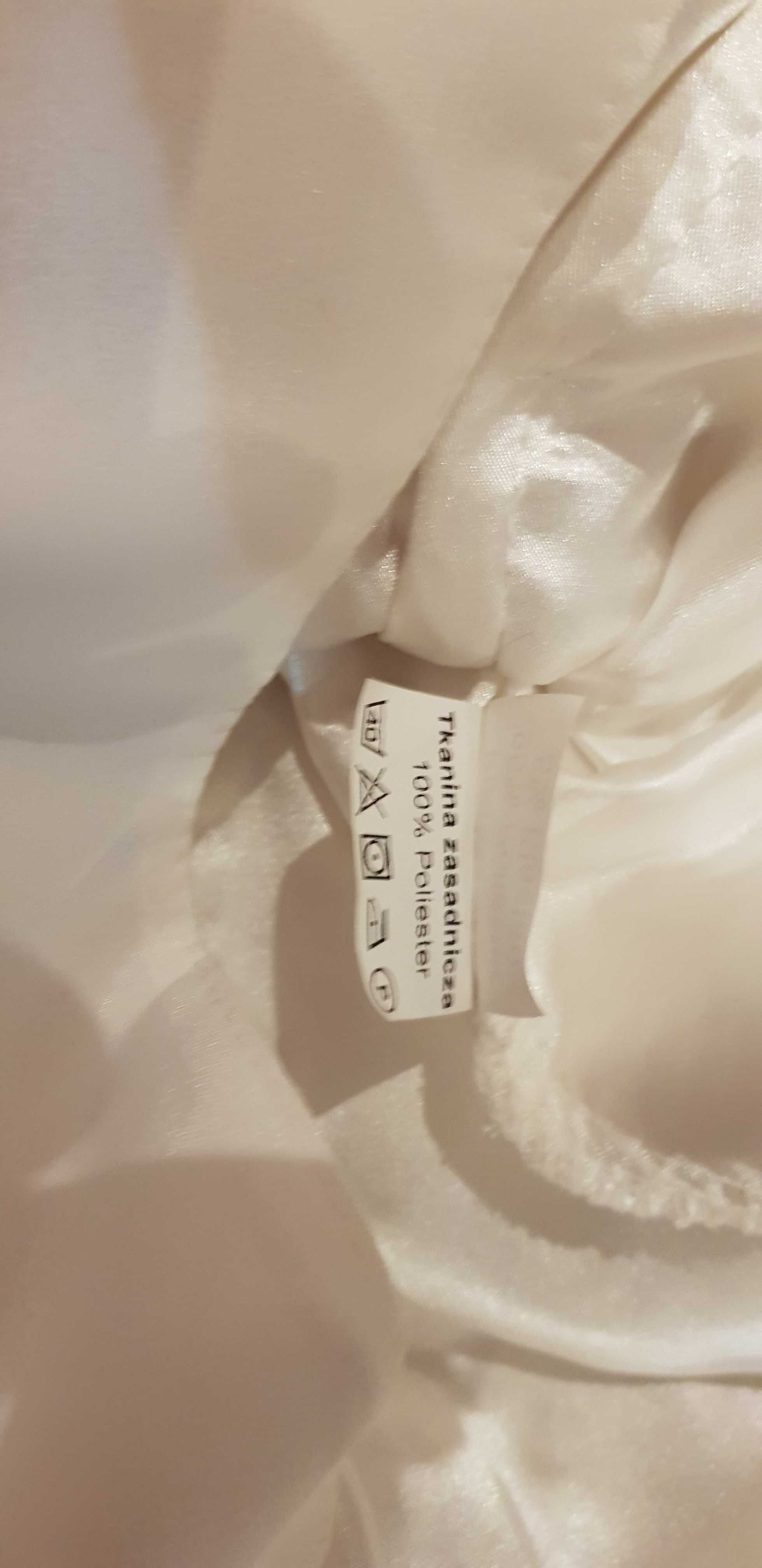Biała ażurowa sukienka