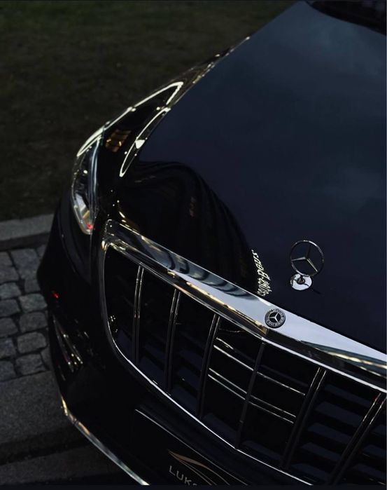 Wynajem aut klasy premium. Mercedes S klasa S400d Long