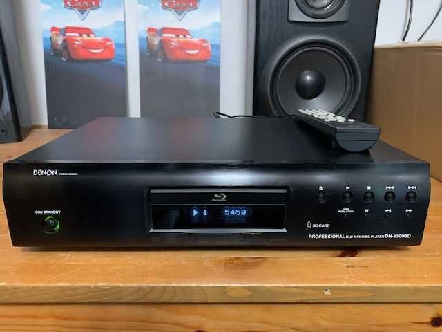 Profesjonalny odtwarzacz Blu-Ray Denon DN-V 500BD