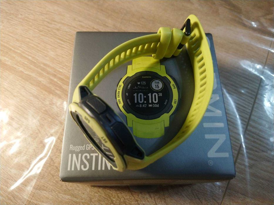 Garmin Instinct 2 - Electric Lime (45mm) + Acessórios Originais