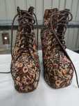 Botas Floridas Salto Alto