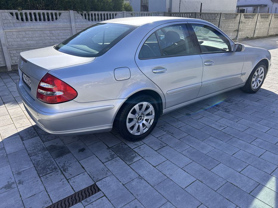 Mercedes w211 e240 benzyna prywatny