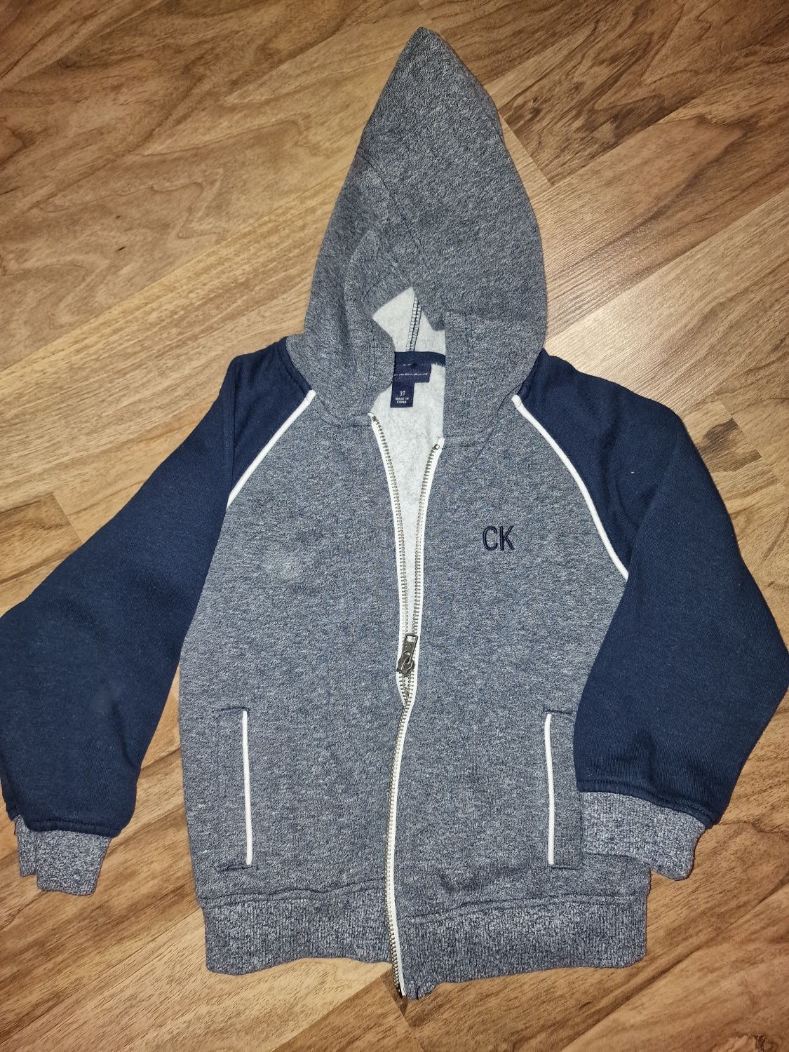 Dres spodnie bluza Calvin Klein chłopiec
