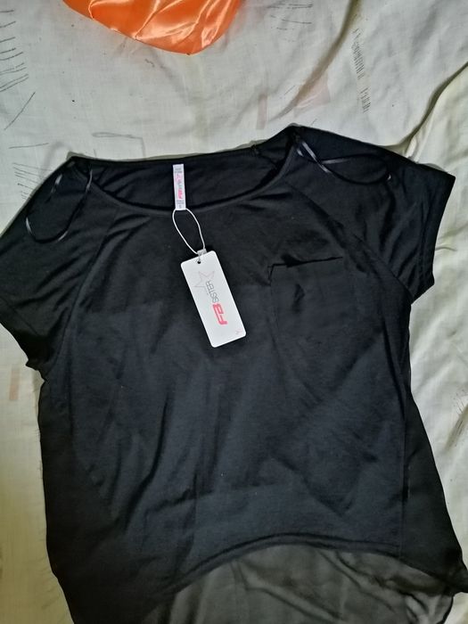 NEW YORKER bluzka bluzeczka koszulka _ Z TYŁU WYCIĘCIE _ Xs/s _NOWA!