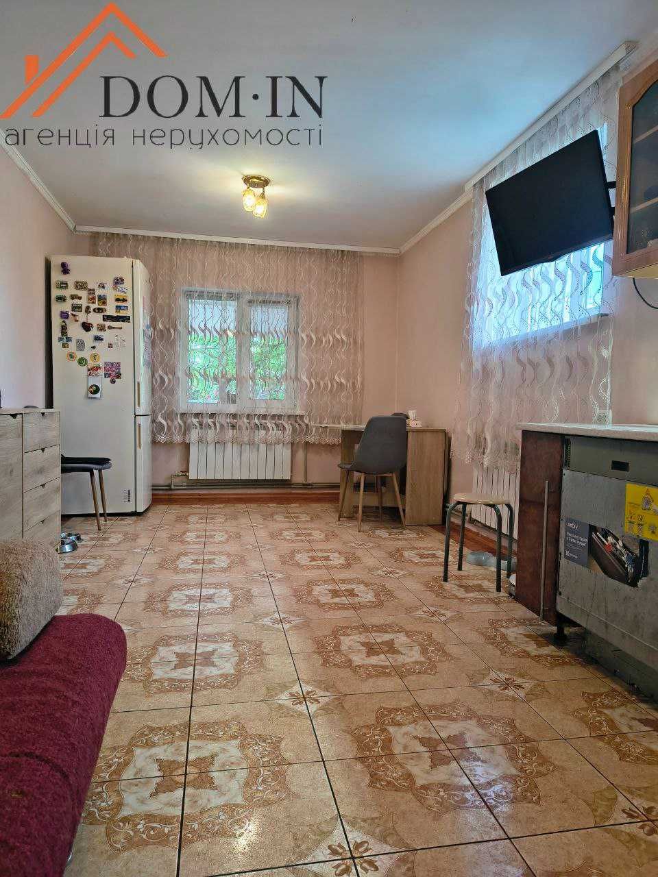 Продаж 2х поверхового будинку 2010р.  з ремонтом