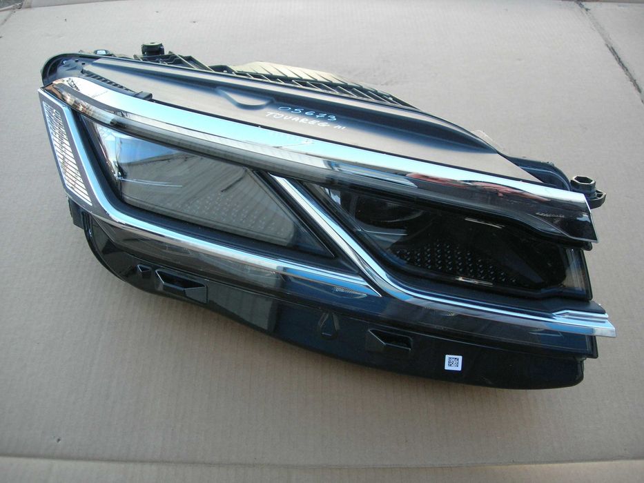 VW Touareg 7P II Фары (фара левая, правая)