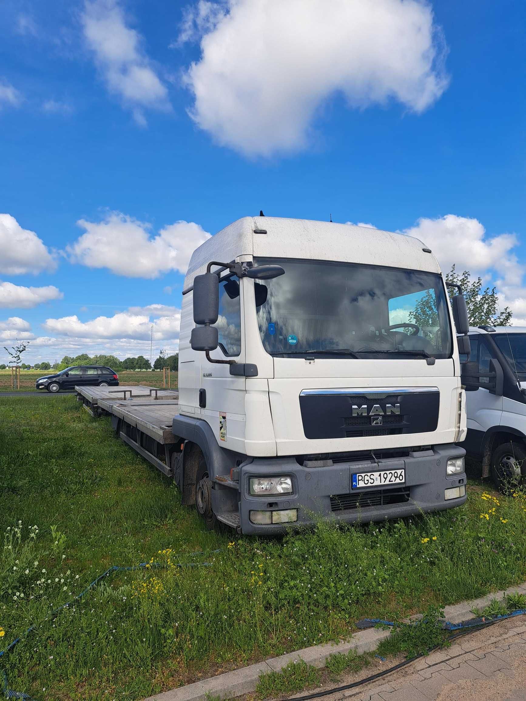 Man TGL 8.220 4x2 zestaw z przyczepą
