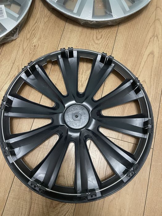 Ковпаки на колеса R15 "DELTA"