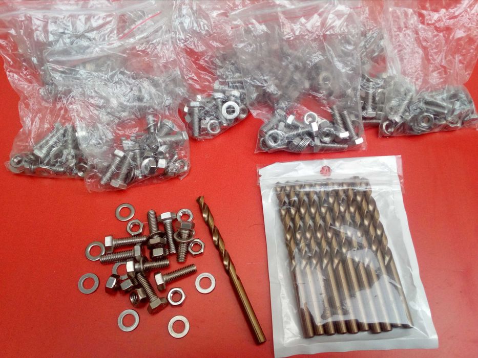 10 brocas 6mm, 100 parafusos 6mm com porcas e anilhas