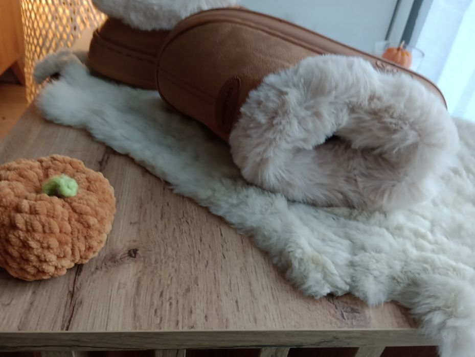 Kapcie damskie rozmiar 39 nowe