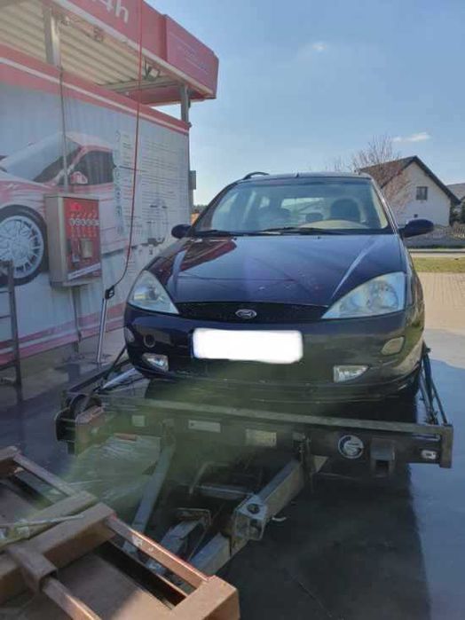 Ford Focus I kombi 1.8 diesel DI granatowy kod lakieru H8 na części