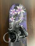 Deska snowboardowa Raven Flossy z wiązaniami