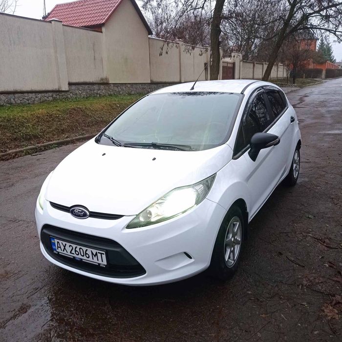 Форд фієста Харків