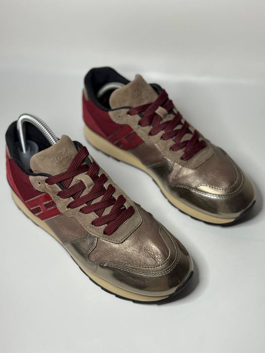 Hogan — жіночі шкіряні кросівки