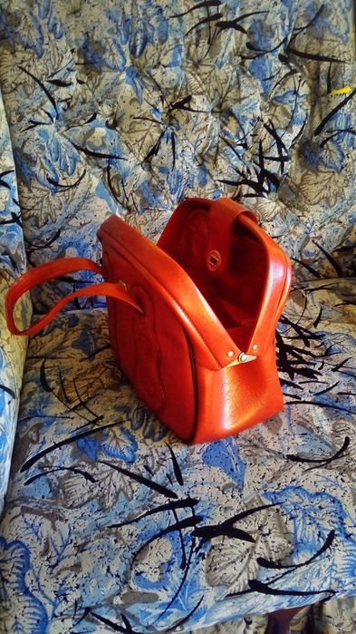 Вінтажна сумка з СРСР – раритет для колекціонерів та декору!