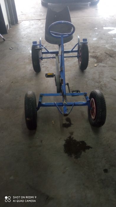 Gokart na pedały. Pompowane koła