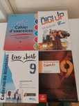 Vendo livro de fichas 9°