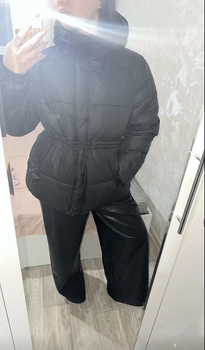 Куртка чорна,чорний пуховик жіночий,зимові куртка жіноча,зимовий одяг