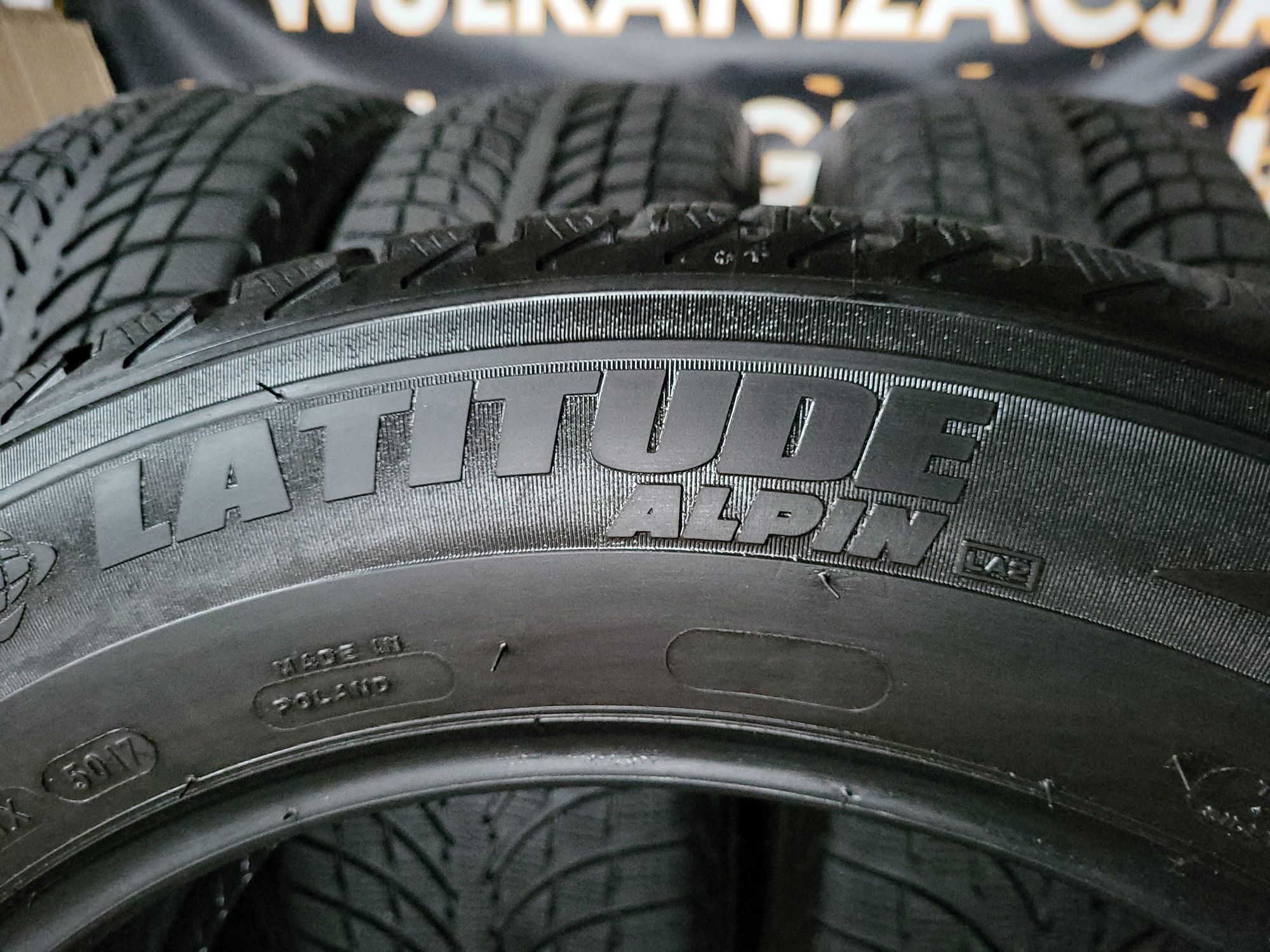 Opony zimowe 235/60/18 Michelin 6/6,5mm