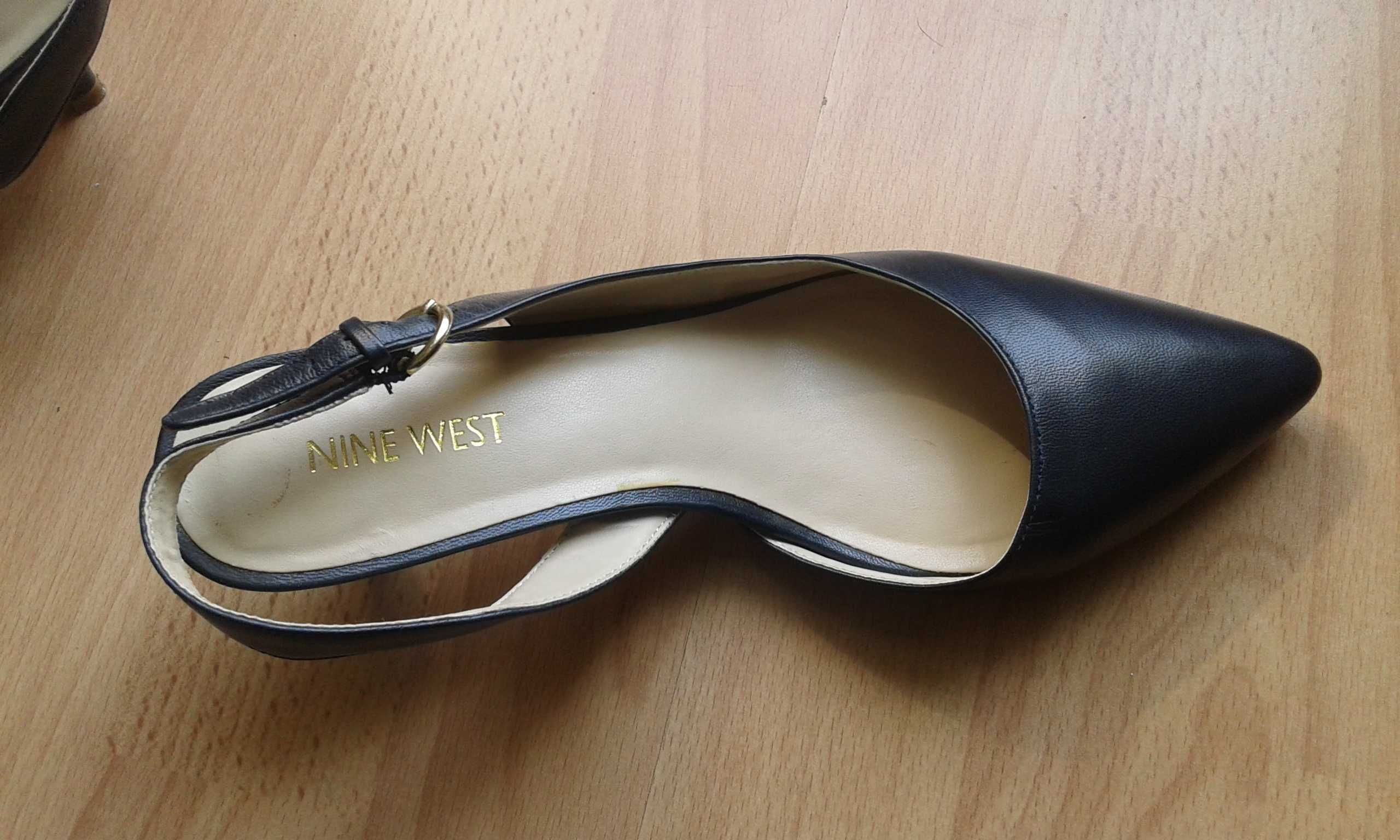 Granatowe buty Nine West rozm. 37,5