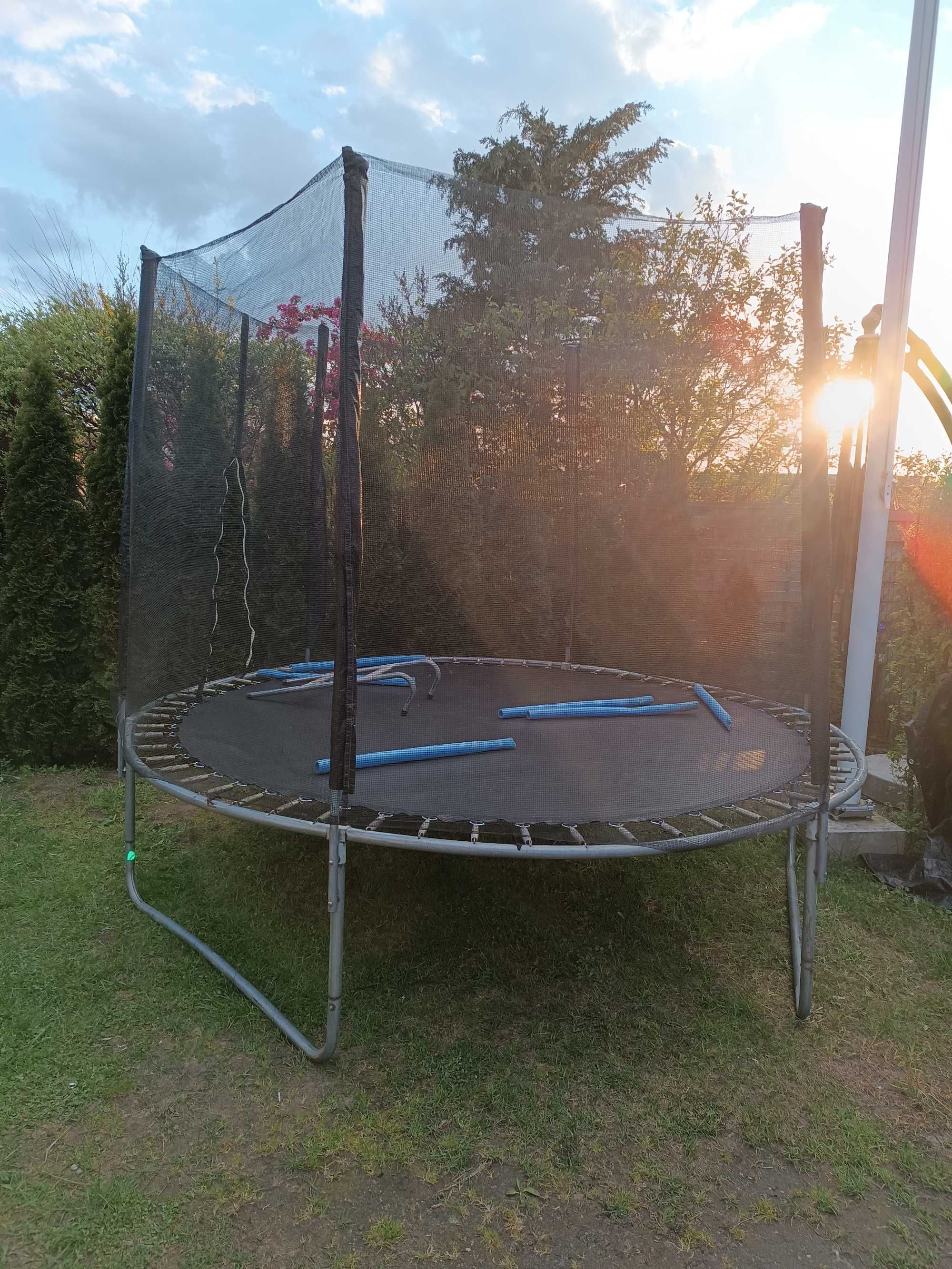 trampolina 300 cm używana