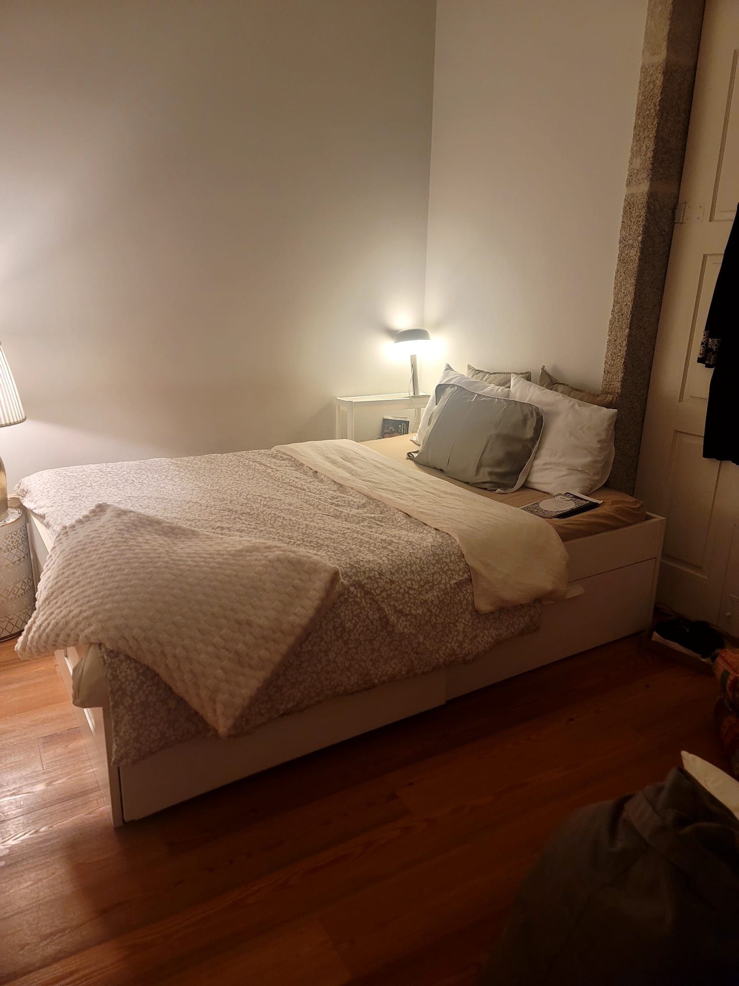 Cama c/oferta colchão