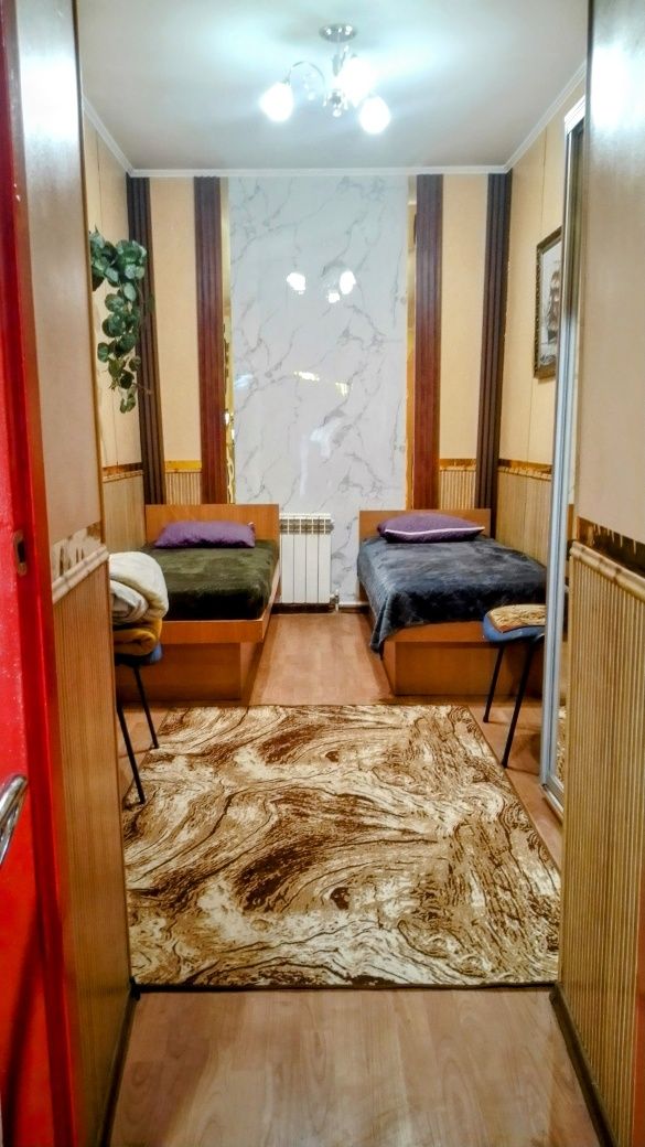 Для хороших людей 2 ком.кв.Соборная-Макдональдс, WI-FI, док 5 кроватей