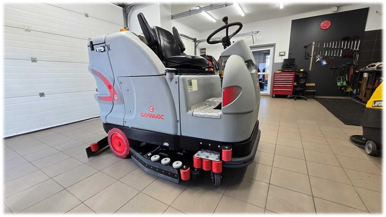 Szorowarka Comac Ultra 120 z nową baterią