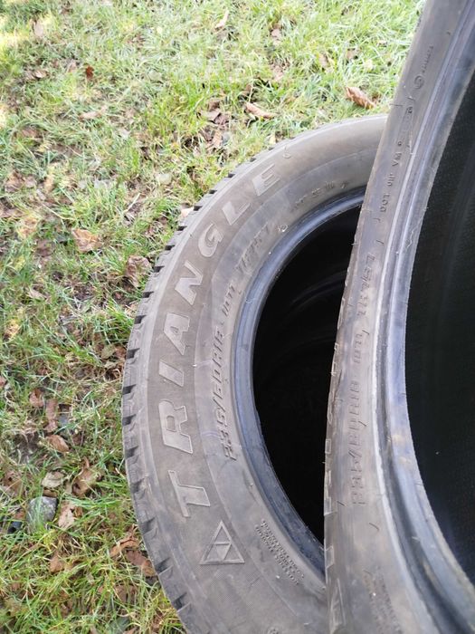 TRIANGLE Winter 235/60 r 18