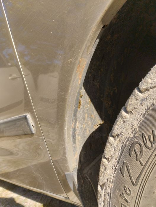 Форд галаксі 2004 року , 1.9 тді 275000 тис. 2800$