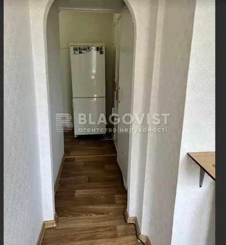 2к Продаж, Симиренка вул., 5 ДЕШЕВО