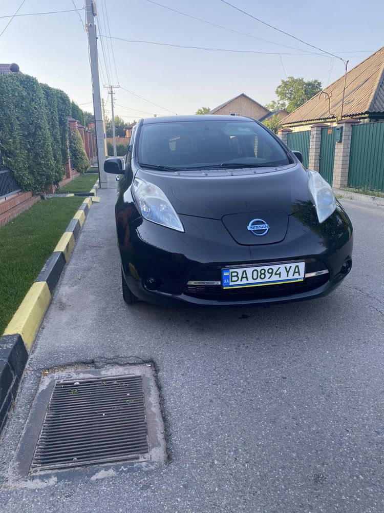 Nissan leaf, 2013 рік