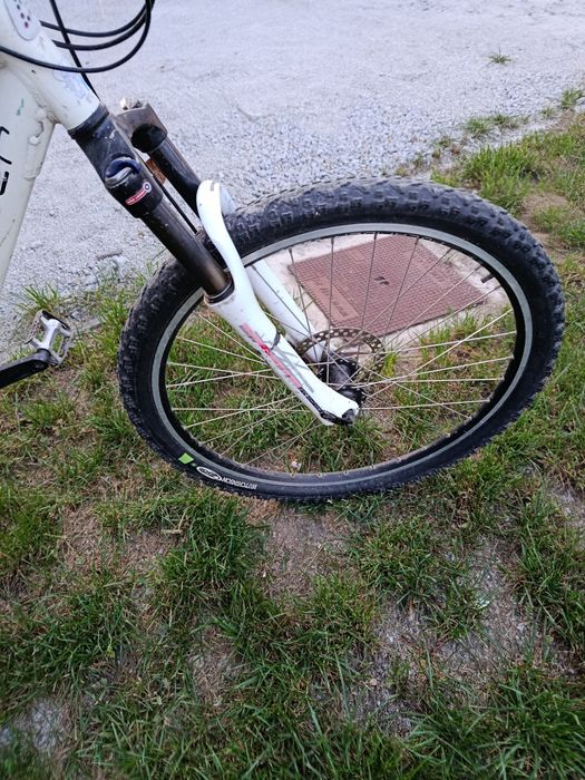 Bike 26x  com pouco a fazer