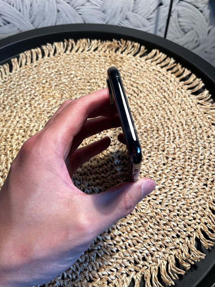 IPhone XS 64Gb в ідеальному стані