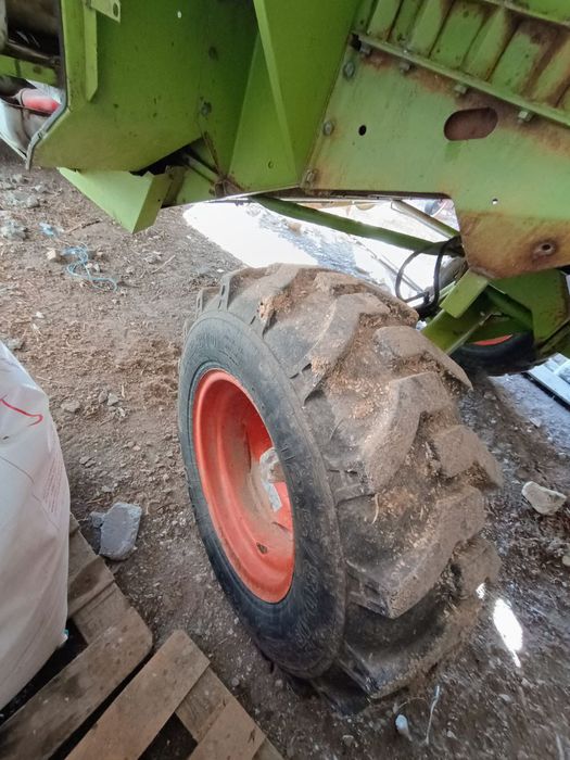 Комбайн Claas Dominator 88s