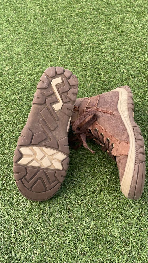 Botas de Criança tamanho 34